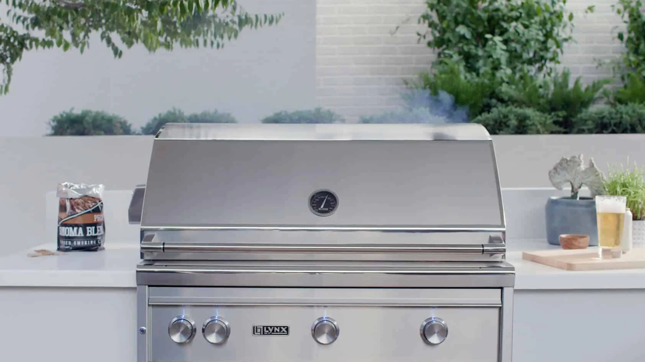 Why Lynx Grills are the BEST CHOICE for you Outdoor Kitchen! (2026 Review)